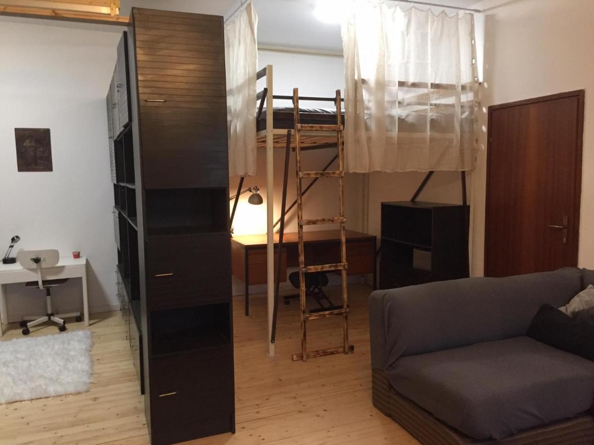 Dedo, Salara Apartment *